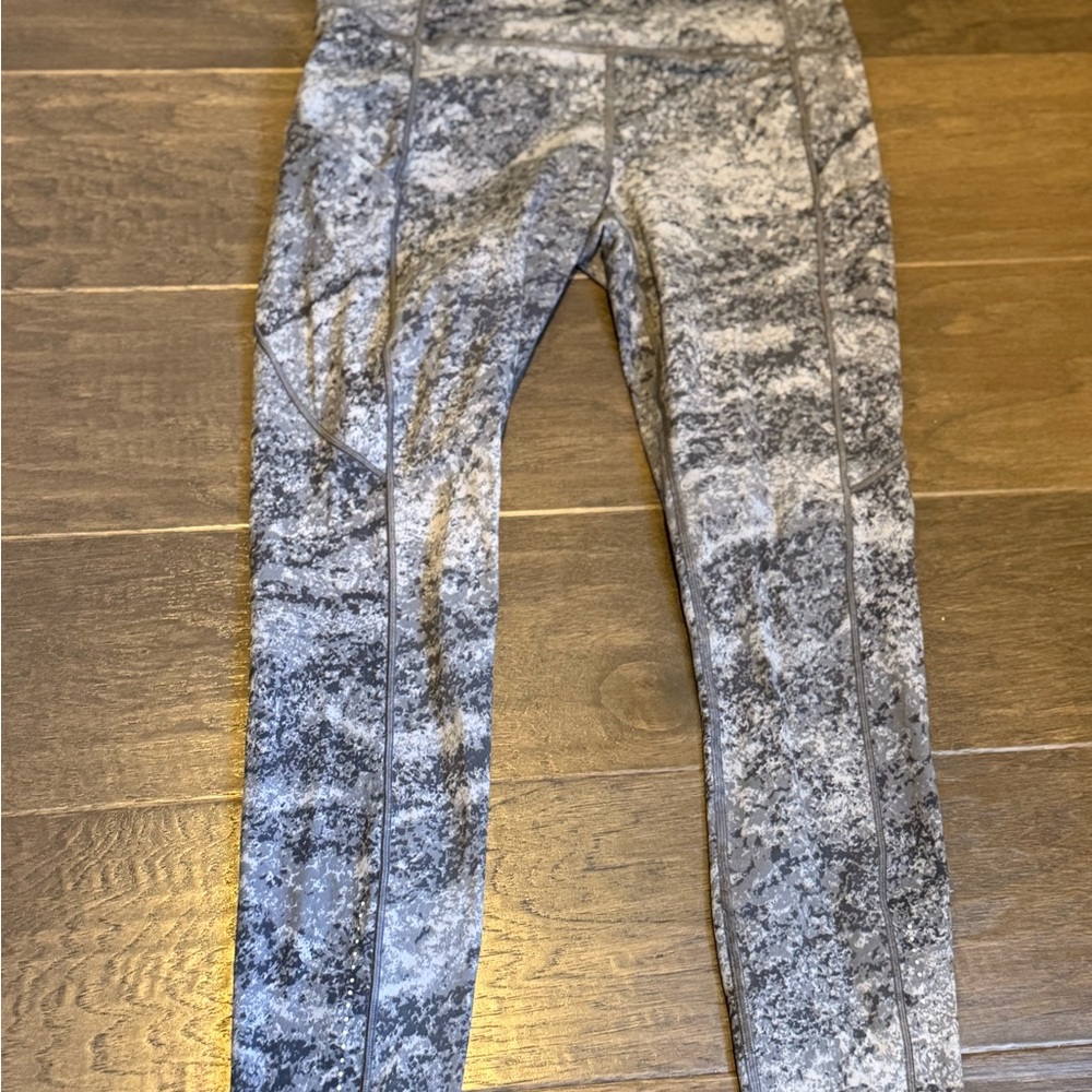 lululemon athletica Gray Patterned Leggings
